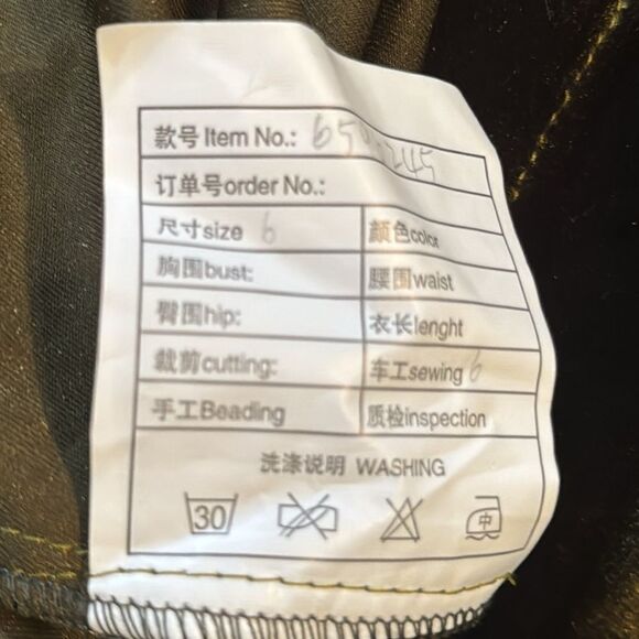 Women’s Halter Neck Full Length Velvet Sleeveless Formal Dress ZipBack Size 6 - Picture 12 of 12